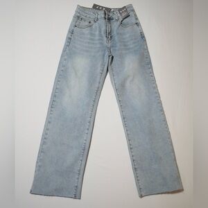 KDF Light Wash Wide-Leg Jeans